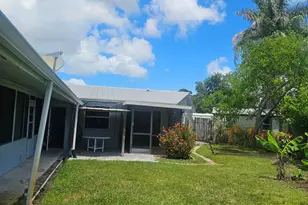 903 NW Spruce Ridge Dr, Stuart, FL 34994 - Photo 19