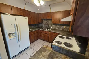 903 NW Spruce Ridge Dr, Stuart, FL 34994 - Photo 3