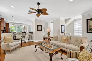 540 SW Akron Ave, Stuart, FL 34994 - Photo 9