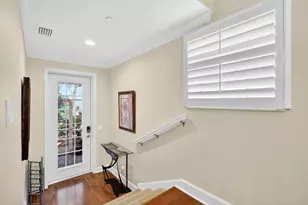 540 SW Akron Ave, Stuart, FL 34994 - Photo 3