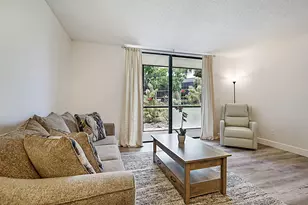 5160 Las Verdes Cir, Delray Beach, FL 33484 - Photo 5