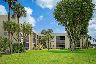 5160 Las Verdes Circle #117, Delray Beach, FL 33484 - Photo 1