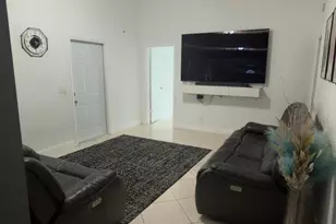 1570 Royal Forest Ct, West Palm Beach, FL 33406 - Photo 13