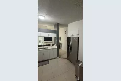 1570 Royal Forest Court, West Palm Beach, FL 33406 - Photo 9