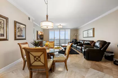 2640 Lake Shore Drive #1811, Riviera Beach, FL 33404 - Photo 9
