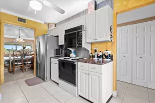 6768 10th Ave N, Greenacres, FL 33467 - Photo 3