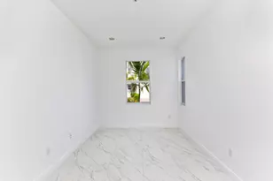 6979 Pines Cir, Coconut Creek, FL 33073 - Photo 7