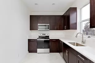 6979 Pines Cir, Coconut Creek, FL 33073 - Photo 13
