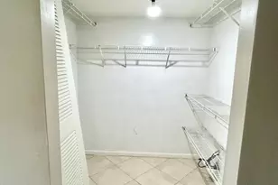 741 N Pine Island Rd, Plantation, FL 33324 - Photo 17
