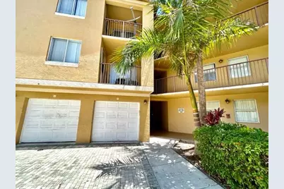 741 N Pine Island Road #303, Plantation, FL 33324 - Photo 3