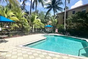 741 N Pine Island Rd, Plantation, FL 33324 - Photo 25