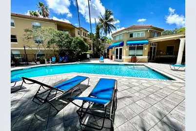 741 N Pine Island Road #303, Plantation, FL 33324 - Photo 27