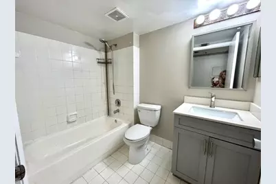 741 N Pine Island Road #303, Plantation, FL 33324 - Photo 15