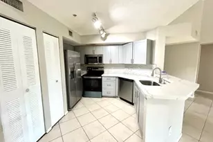 741 N Pine Island Rd, Plantation, FL 33324 - Photo 9