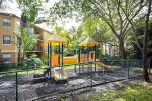 741 N Pine Island Rd, Plantation, FL 33324 - Photo 27