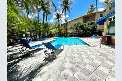 741 N Pine Island Road #303, Plantation, FL 33324 - Photo 31