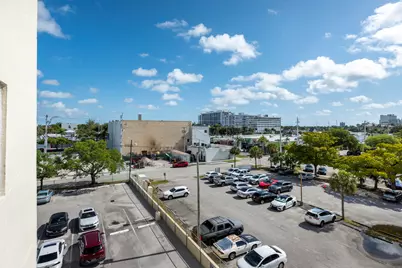 900 NE 18th Avenue #409, Fort Lauderdale, FL 33304 - Photo 17