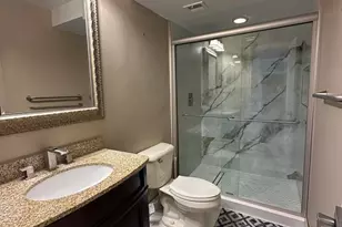 301 Lake Shore Dr, Lake Park, FL 33403 - Photo 17