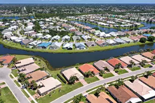 376 NW Shoreview Dr, Port Saint Lucie, FL 34986 - Photo 11