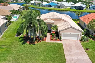 376 NW Shoreview Dr, Port Saint Lucie, FL 34986 - Photo 5