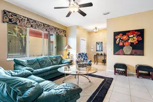 8192 Brindisi Ln, Boynton Beach, FL 33472 - Photo 5