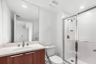 2650 Lake Shore Dr, Riviera Beach, FL 33404 - Photo 19