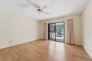 814 SE Celtic Ave, Port Saint Lucie, FL 34983 - Photo 13
