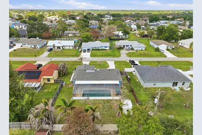 814 SE Celtic Avenue, Port Saint Lucie, FL 34983 - Photo 41