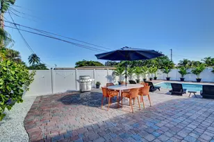 251 NE 2nd Cir, Boca Raton, FL 33431 - Photo 13