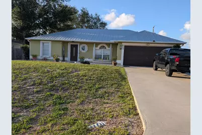 531 SW Bradshaw Circle, Port Saint Lucie, FL 34953 - Photo 1