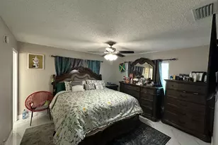 605 Toxaway Dr, West Palm Beach, FL 33413 - Photo 7