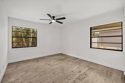 21143 N Escondido Way Way N, Boca Raton, FL 33433 - Photo 25
