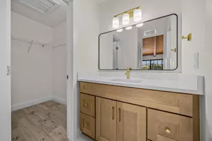 21143 N Escondido Way Way N, Boca Raton, FL 33433 - Photo 21