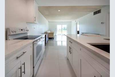 900 NE 18th Avenue #408, Fort Lauderdale, FL 33304 - Photo 3