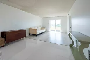 900 NE 18th Ave, Fort Lauderdale, FL 33304 - Photo 9