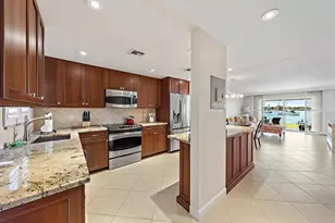 1051 Sugar Sands Blvd, Singer Island, FL 33404 - Photo 7