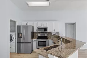 1751 SW Bayshore Blvd, Port Saint Lucie, FL 34984 - Photo 25