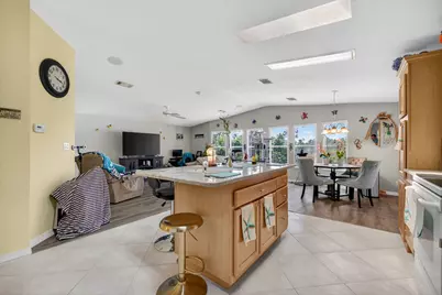 2820 Eagle's Nest Way, Port Saint Lucie, FL 34952 - Photo 11