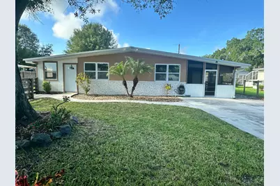 1005 NW 5th Street, Okeechobee, FL 34972 - Photo 1