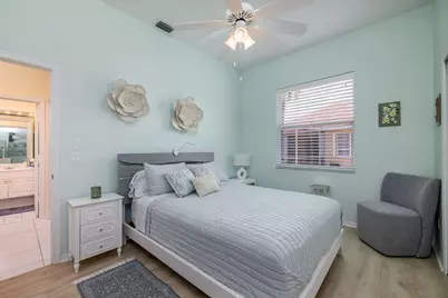 585 NW Lambrusco Drive, Port Saint Lucie, FL 34986 - Photo 15