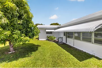 703 SW 18th Street, Boynton Beach, FL 33426 - Photo 29