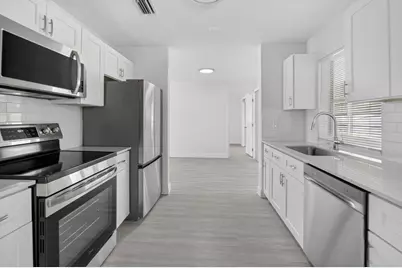 703 SW 18th Street, Boynton Beach, FL 33426 - Photo 13