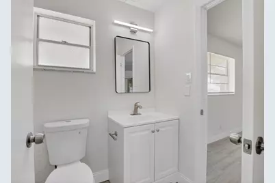 703 SW 18th Street, Boynton Beach, FL 33426 - Photo 19