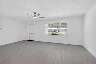 703 SW 18th St, Boynton Beach, FL 33426 - Photo 7
