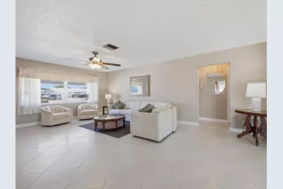 2020 SW 17th Avenue, Boynton Beach, FL 33426 - Photo 5