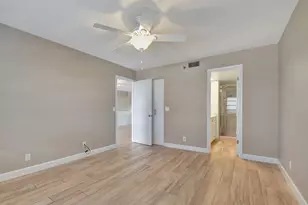4640 W Lucerne Lakes Blvd W, Lake Worth, FL 33467 - Photo 13