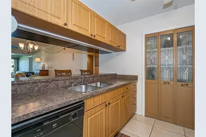 32 Plantation Drive #103, Vero Beach, FL 32966 - Photo 11