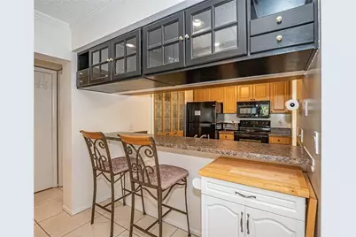 32 Plantation Drive #103, Vero Beach, FL 32966 - Photo 5