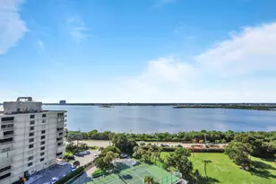 5510 N Ocean Dr, Singer Island, FL 33404 - Photo 29