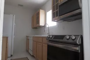 1004 NE 3rd St, Fort Lauderdale, FL 33301 - Photo 13